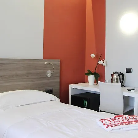 Fardella Apartmanhotel 2*
